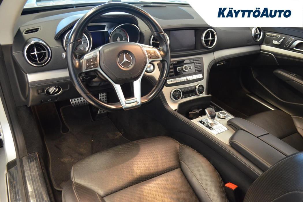 MERCEDES-BENZ SL 2012