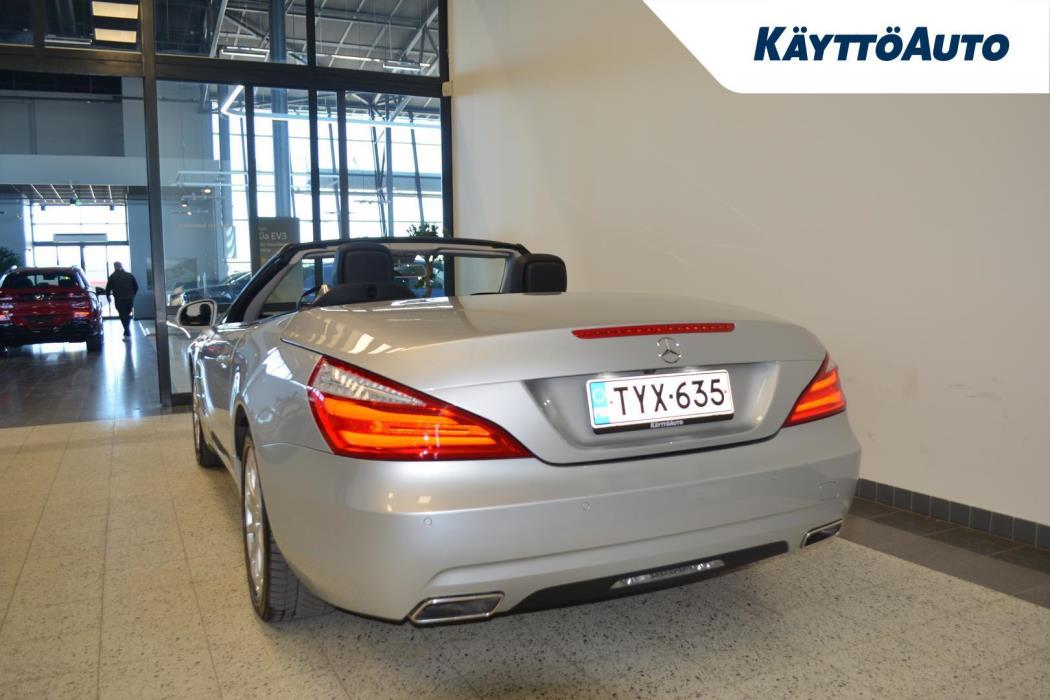 MERCEDES-BENZ SL 2012