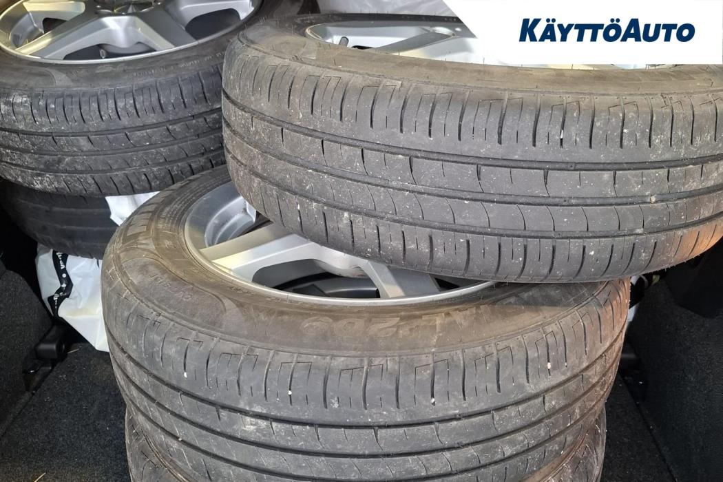 VOLKSWAGEN Polo 2011