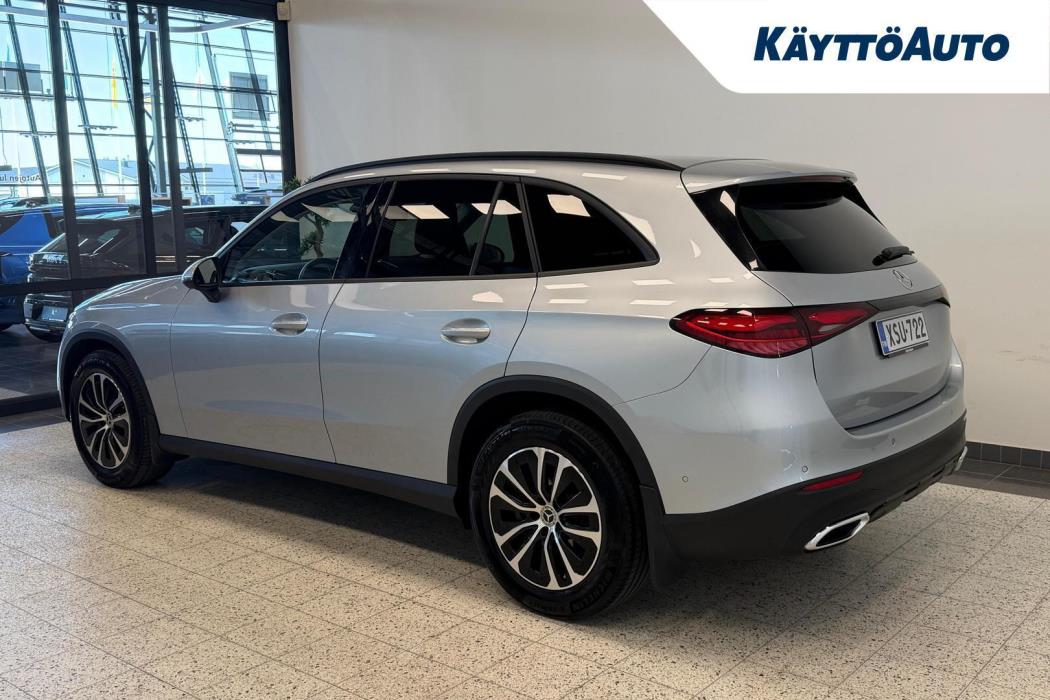 MERCEDES-BENZ GLC 2024