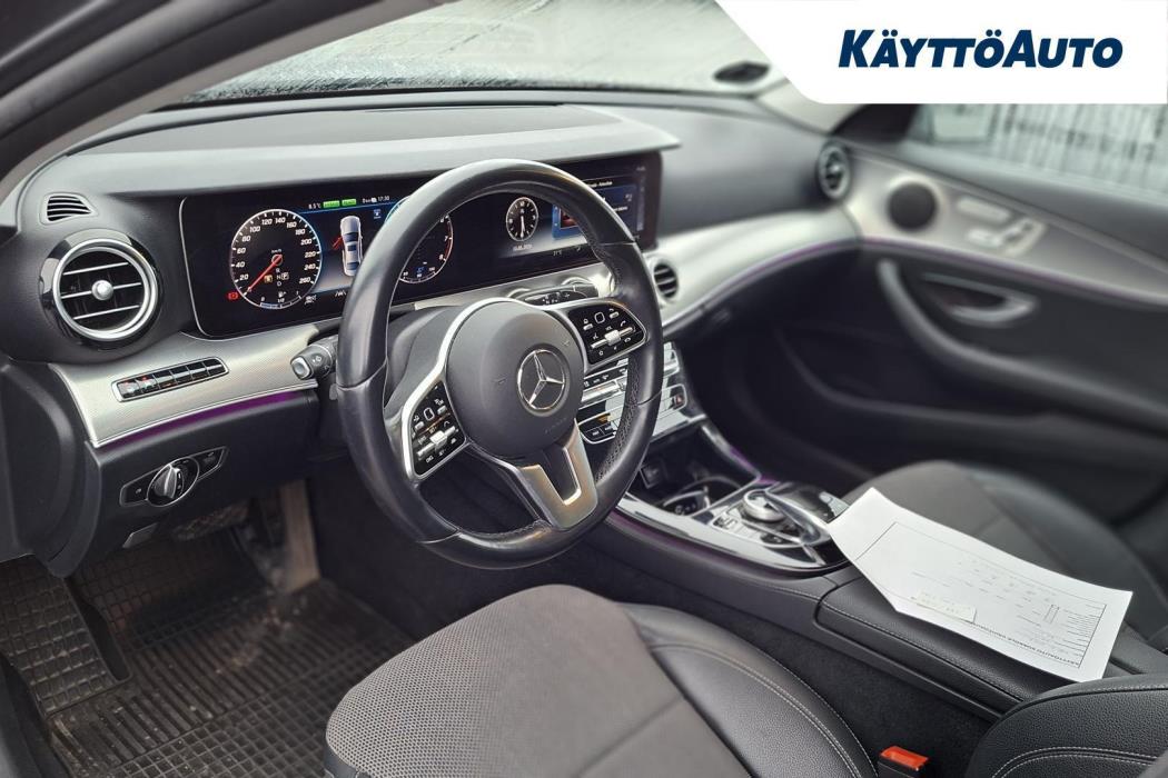 MERCEDES-BENZ E 2019