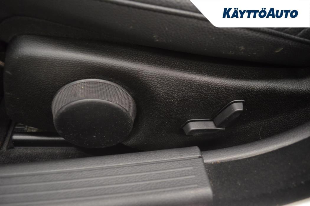 MERCEDES-BENZ C 2012