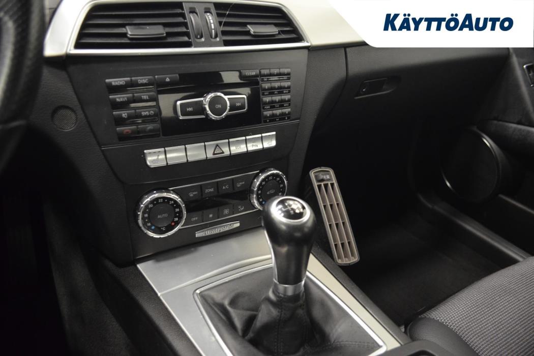 MERCEDES-BENZ C 2012