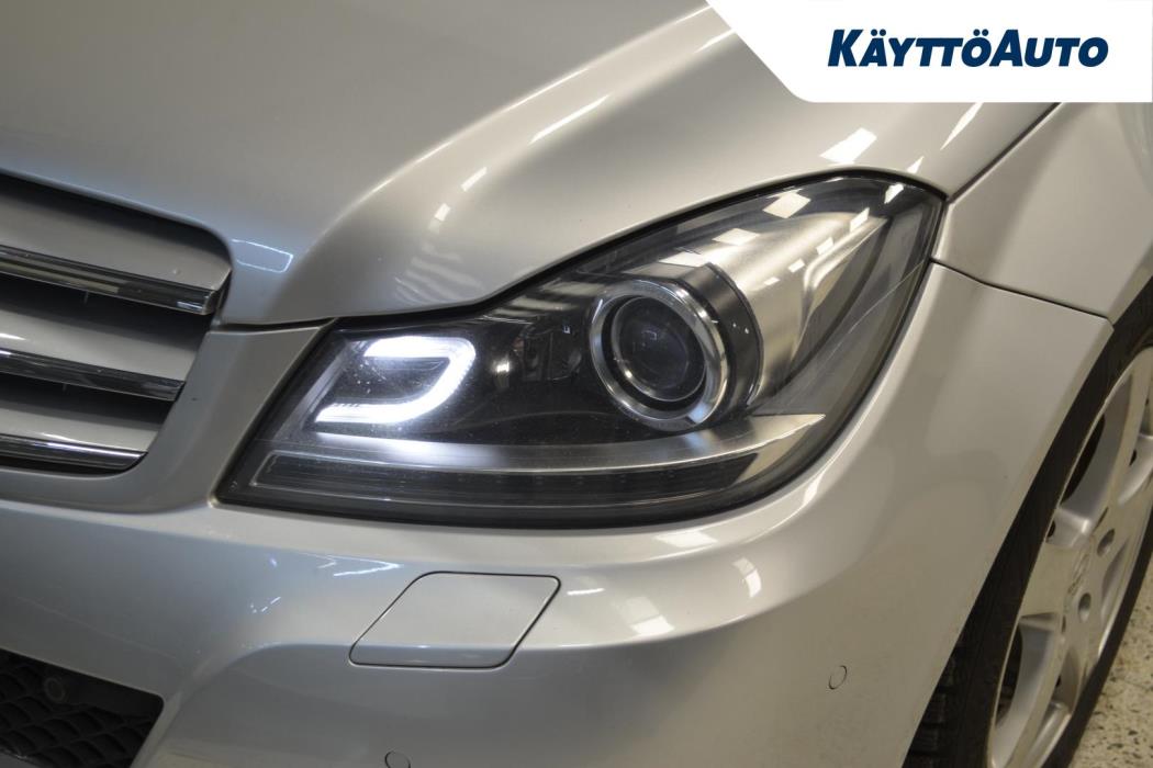 MERCEDES-BENZ C 2012