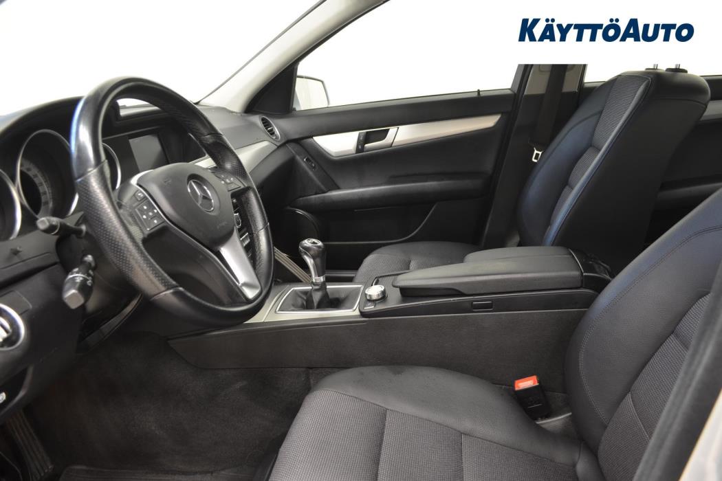 MERCEDES-BENZ C 2012