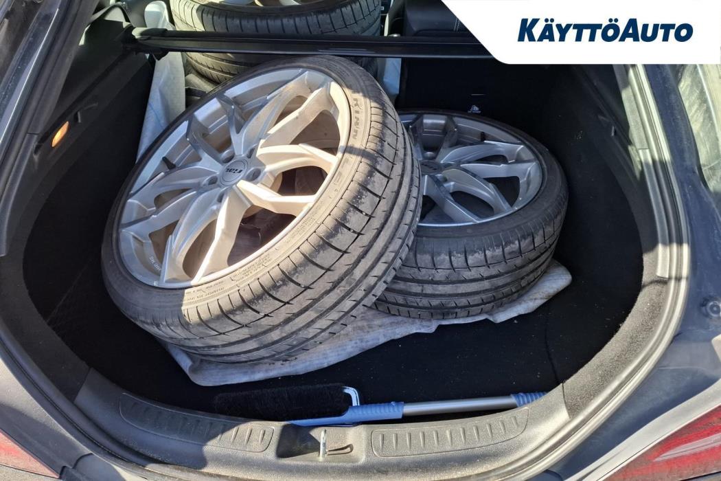 MERCEDES-BENZ CLA 2016