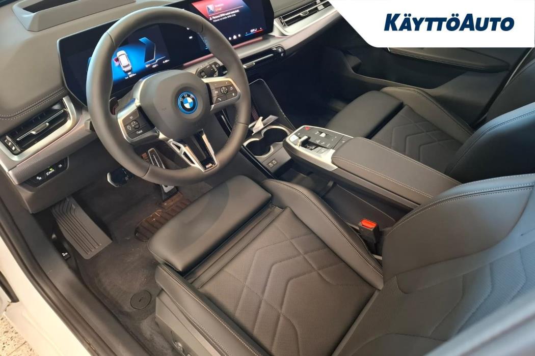 BMW iX1 2026