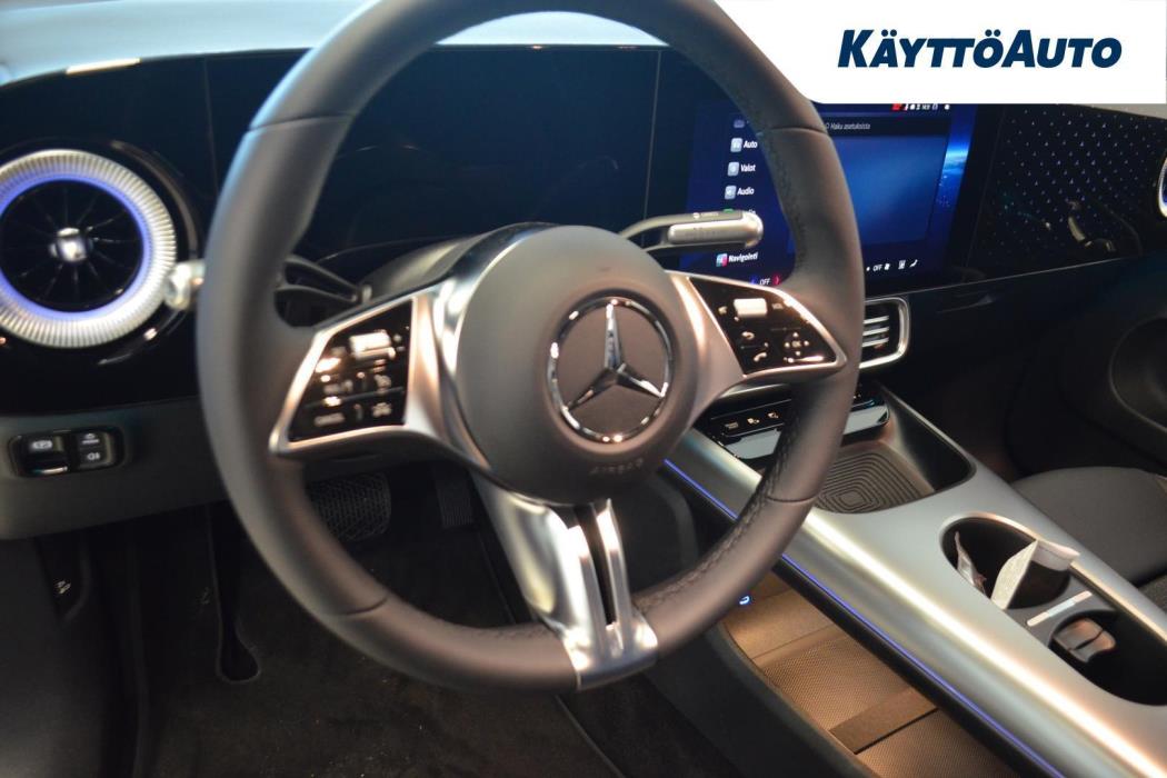 MERCEDES-BENZ CLA 2026