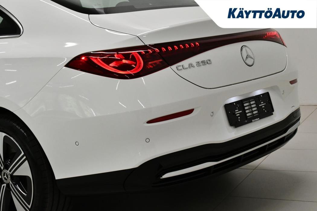 MERCEDES-BENZ CLA 2026