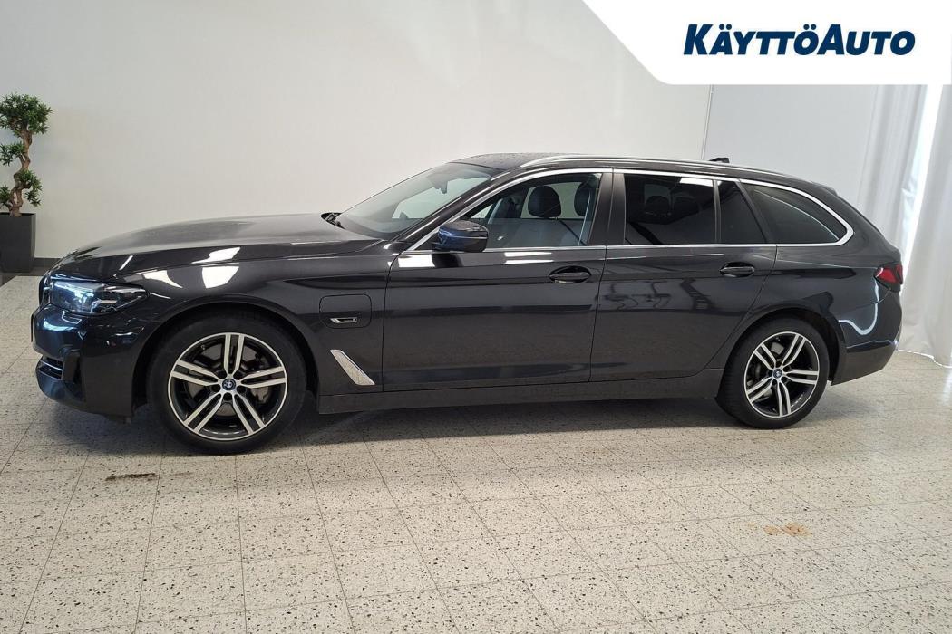 BMW 530 2022
