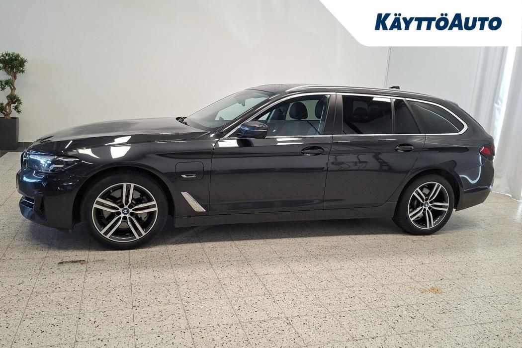 BMW 530 2022