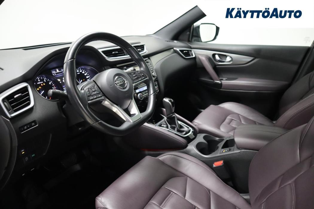 NISSAN Qashqai 2018