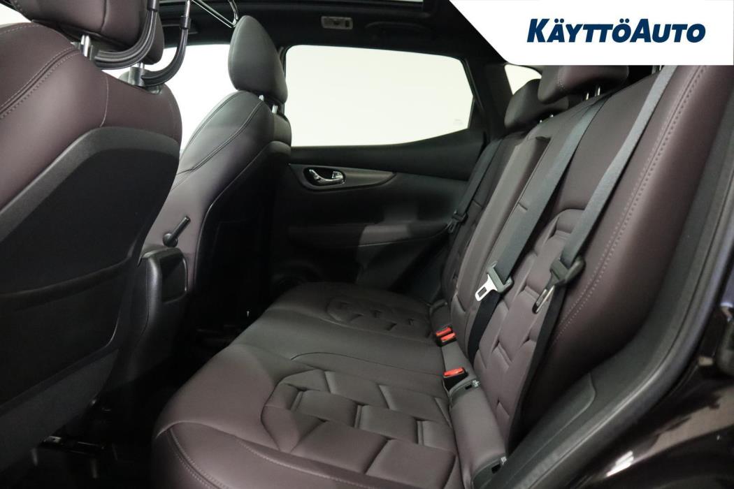 NISSAN Qashqai 2018