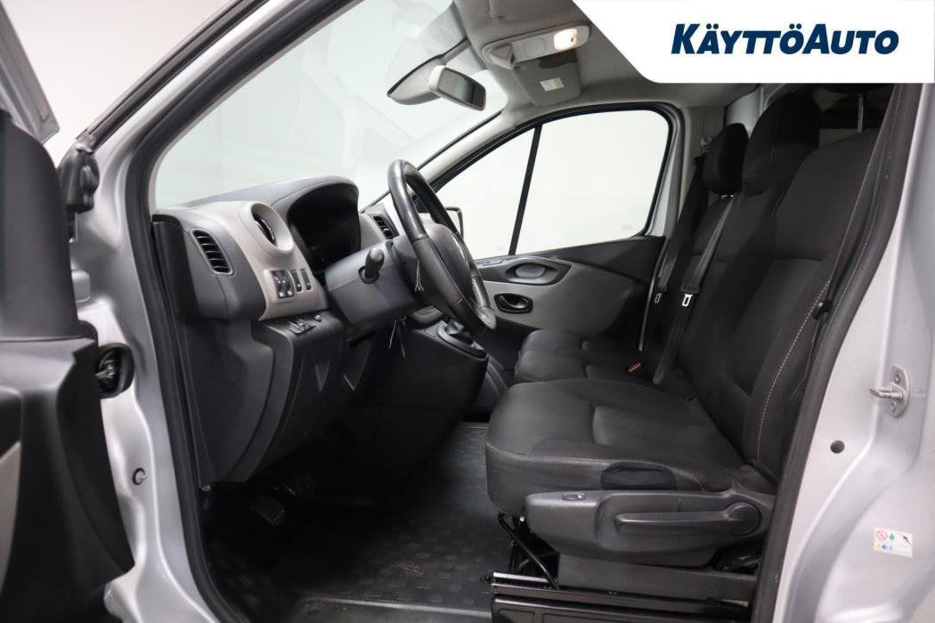 RENAULT Trafic 2016