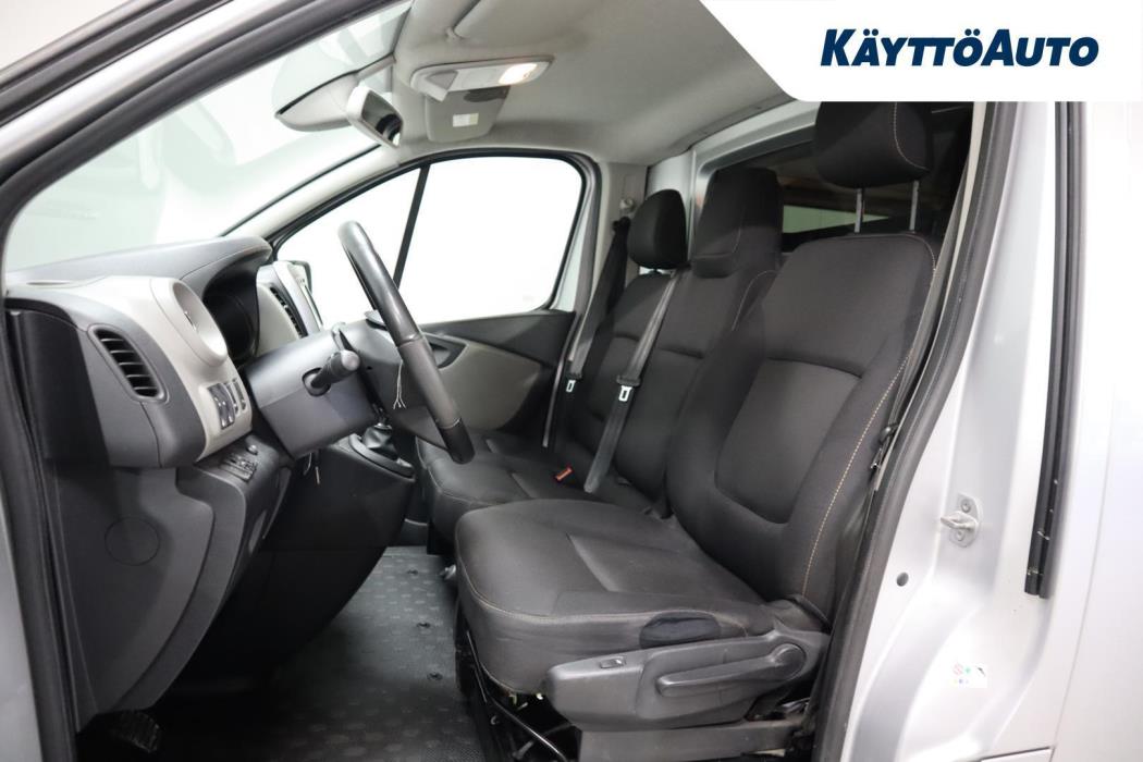 RENAULT Trafic 2016