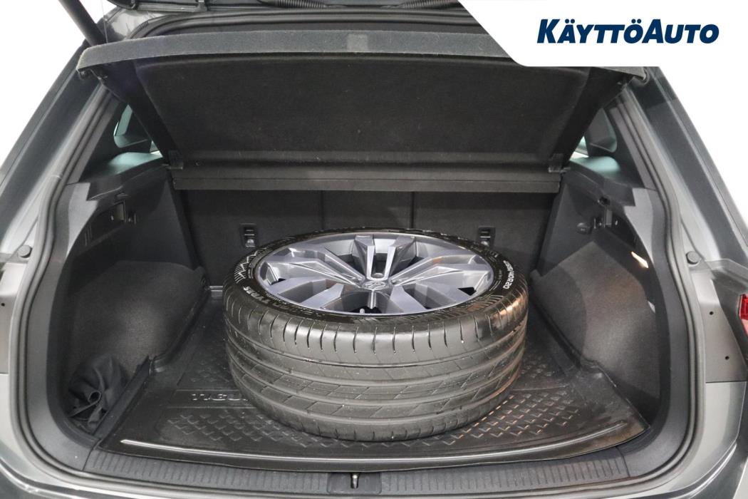 VOLKSWAGEN Tiguan 2017