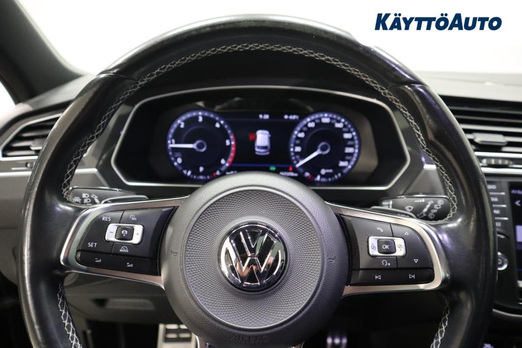 VOLKSWAGEN Tiguan 2017