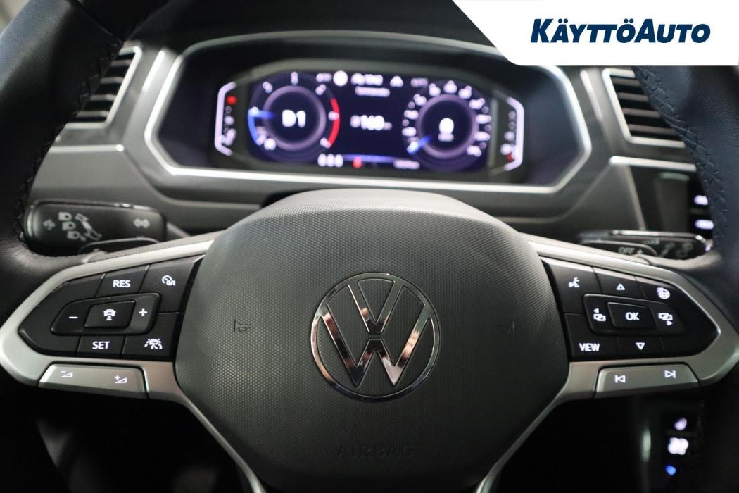 VOLKSWAGEN Tiguan 2021