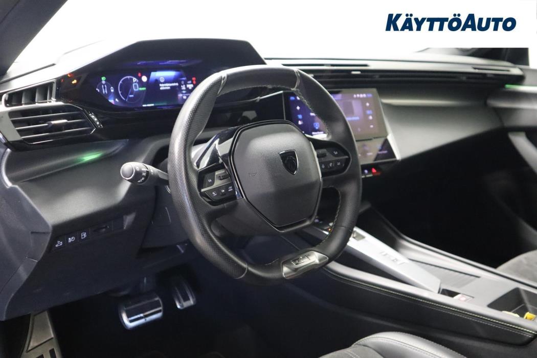 PEUGEOT 408 2023
