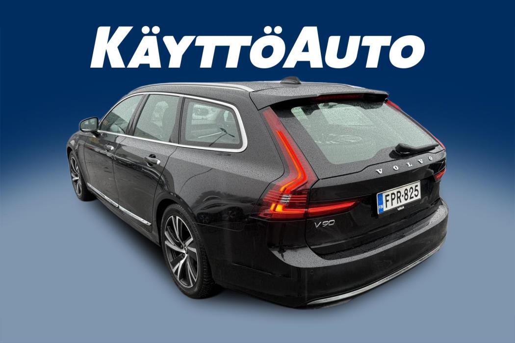 Volvo V90 2021