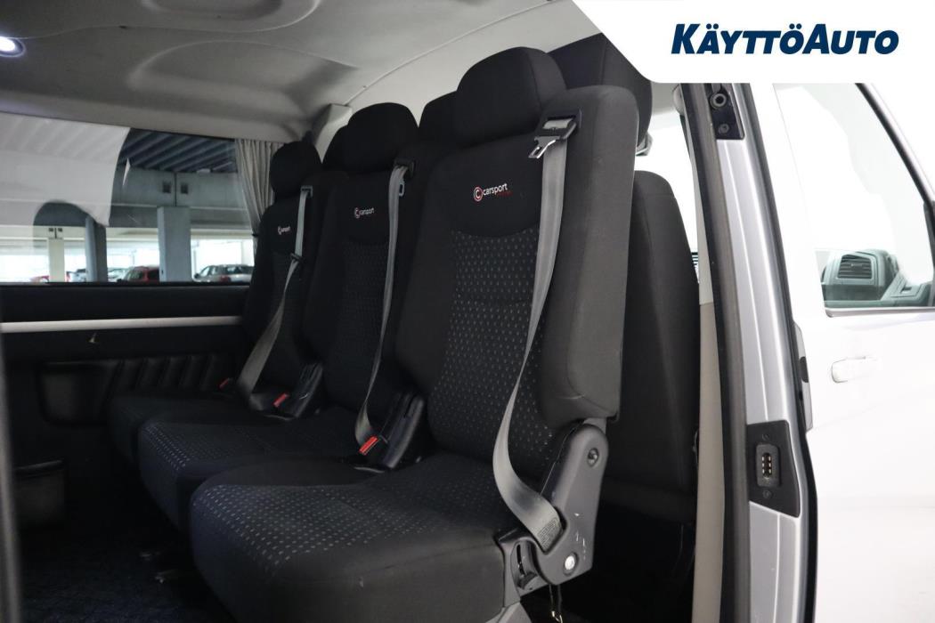 VOLKSWAGEN Transporter 2017