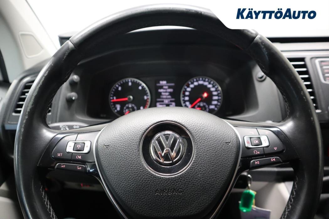 VOLKSWAGEN Transporter 2017