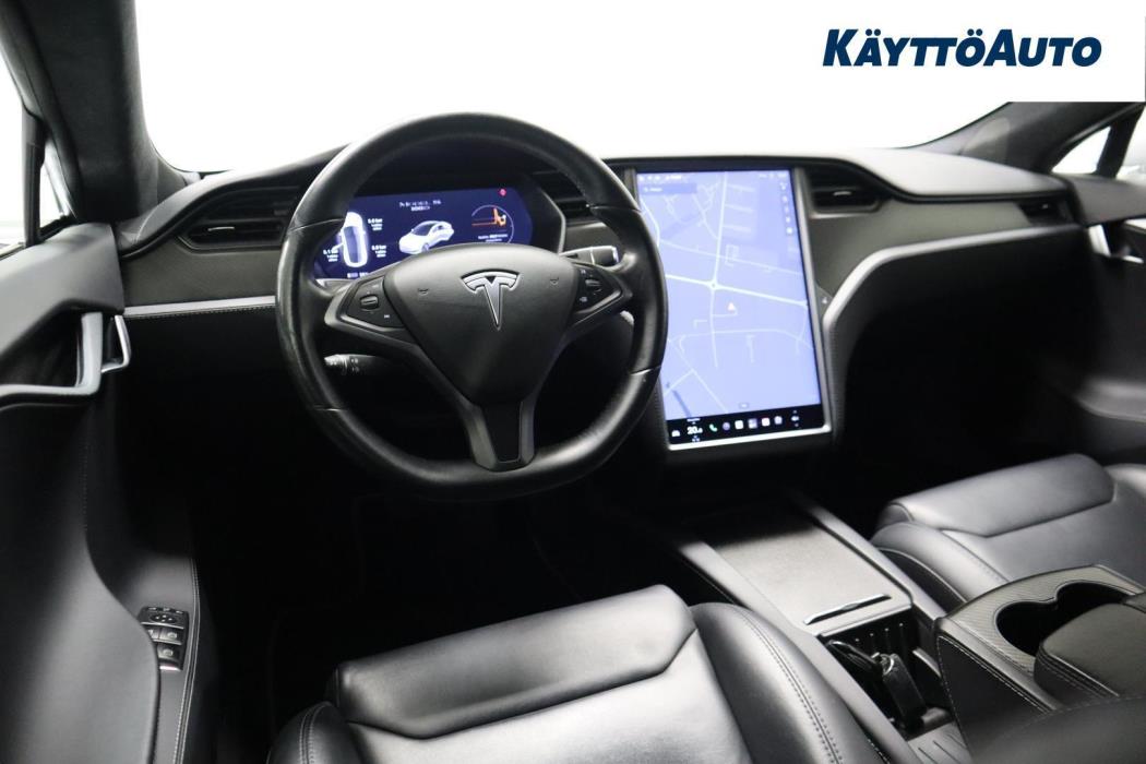 TESLA Model S 2018