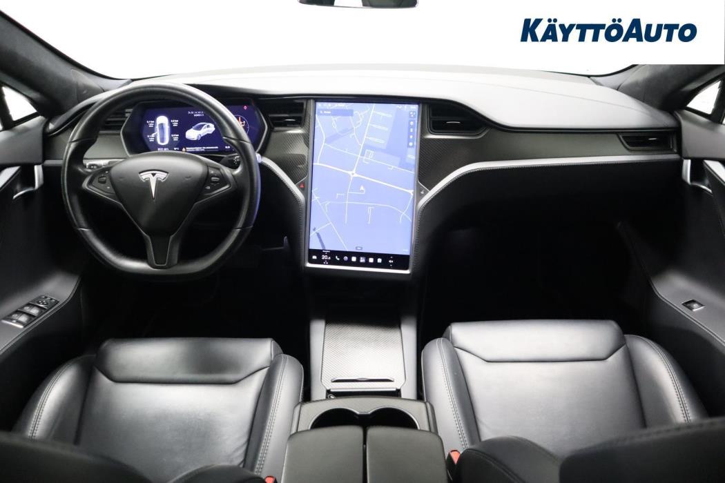 TESLA Model S 2018