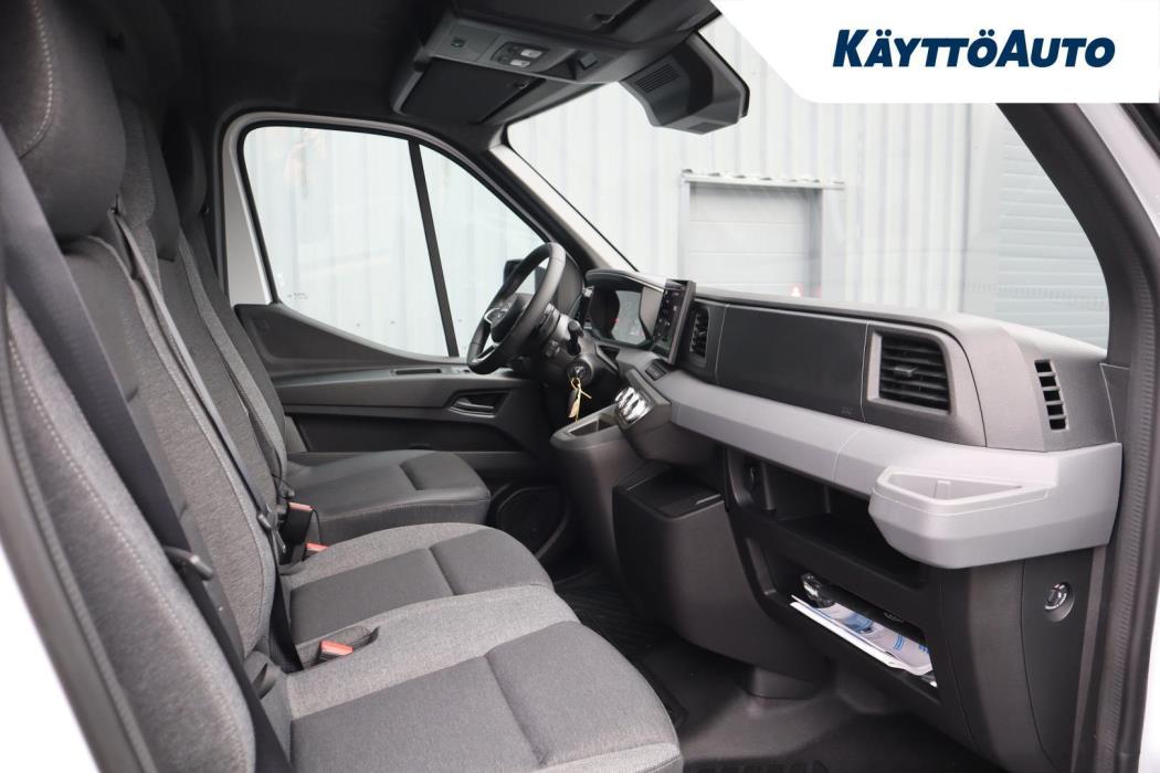 NISSAN Interstar 2026