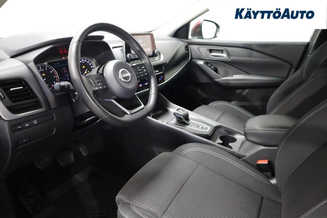 NISSAN Qashqai 2024