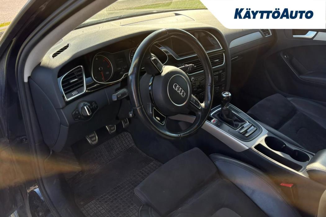 AUDI A4 2015