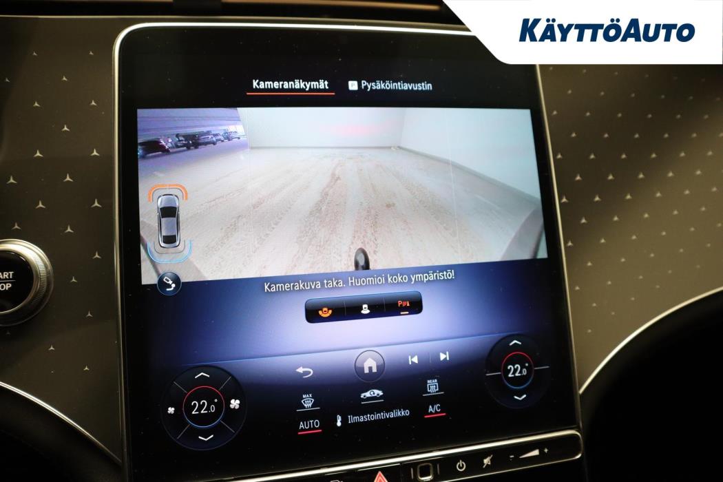 MERCEDES-BENZ EQE 2022