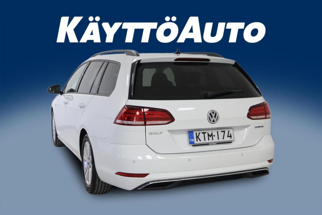 VOLKSWAGEN Golf 2018