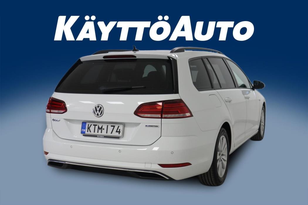 VOLKSWAGEN Golf 2018