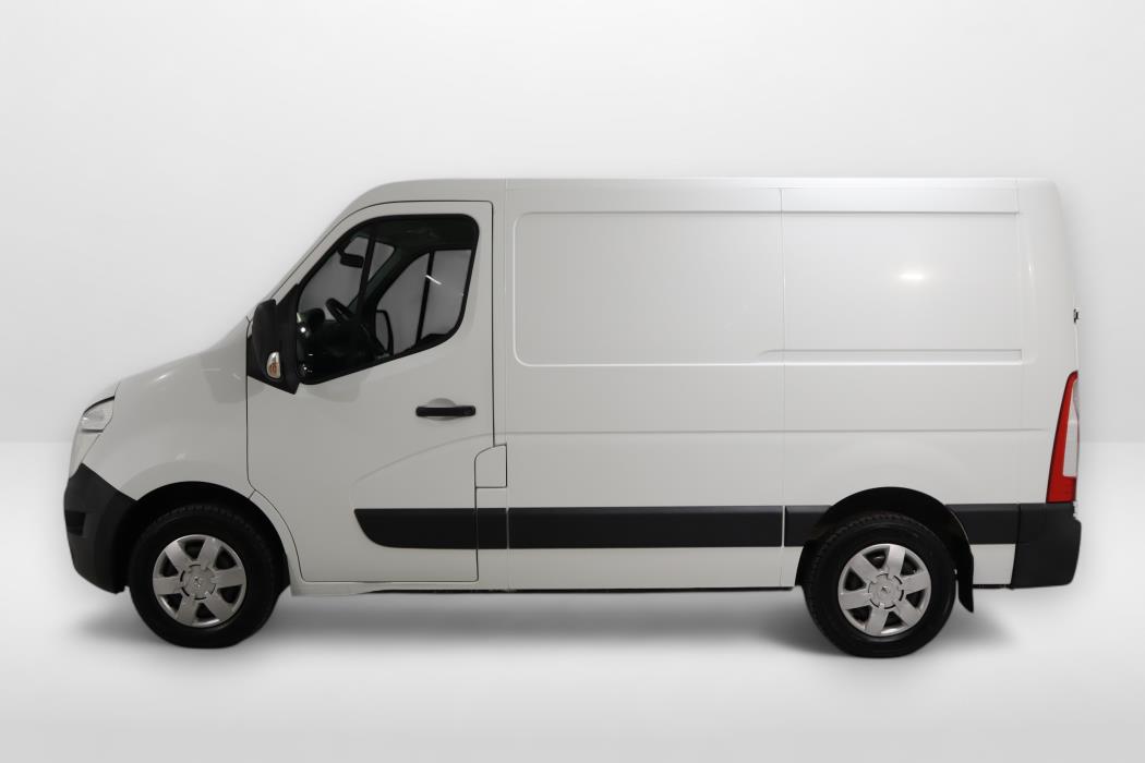 NISSAN NV400 2016