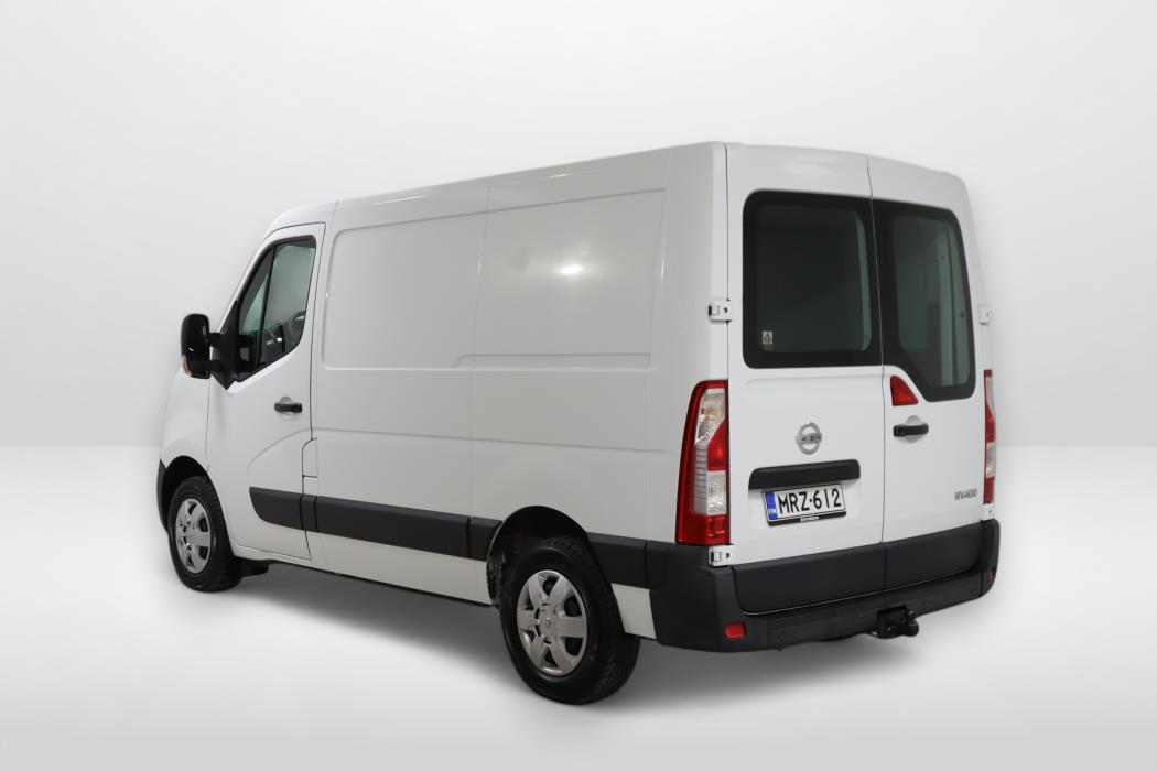 NISSAN NV400 2016