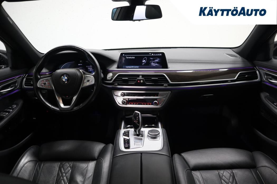 BMW 745 2019