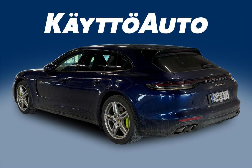 PORSCHE Panamera 2021
