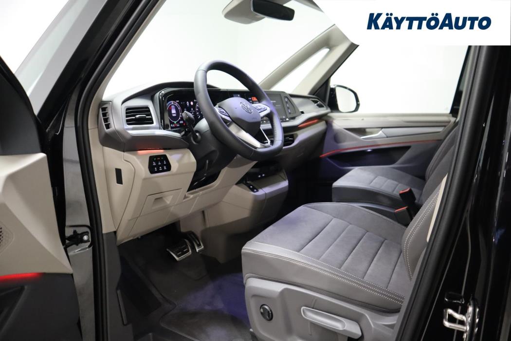 VOLKSWAGEN Multivan 2026