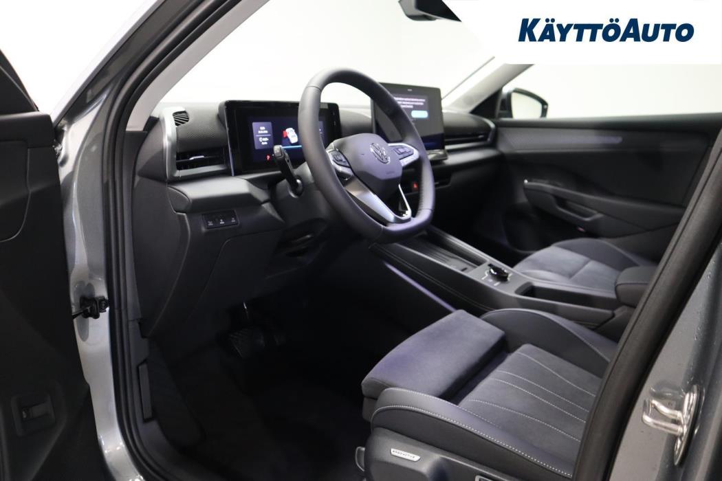 VOLKSWAGEN T-Roc 2026