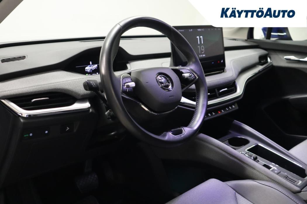 SKODA Enyaq 2023