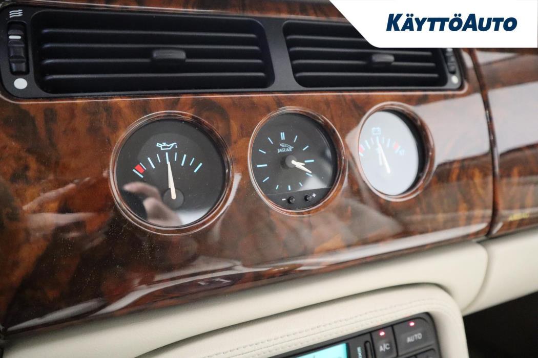 JAGUAR XKR 1999