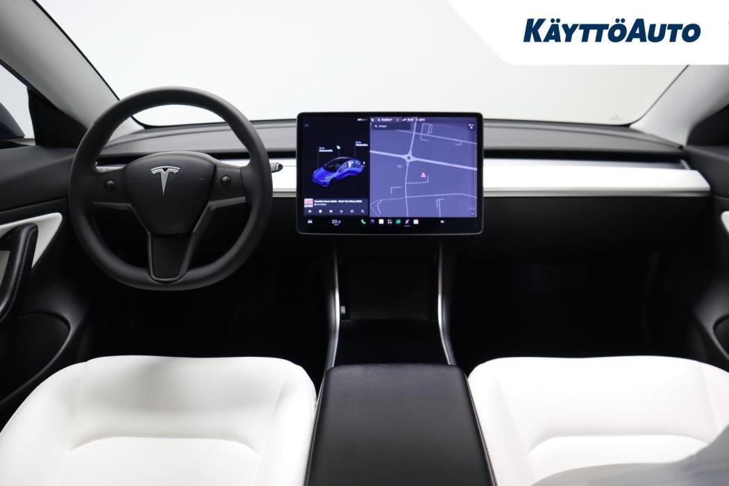 TESLA Model 3 2020