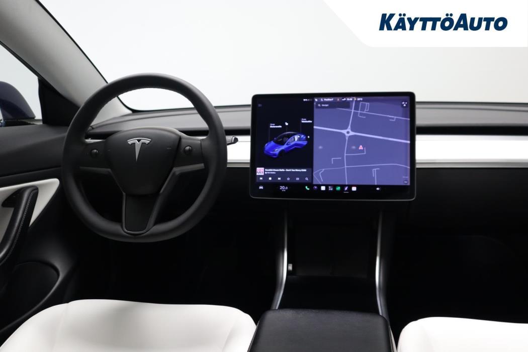 TESLA Model 3 2020