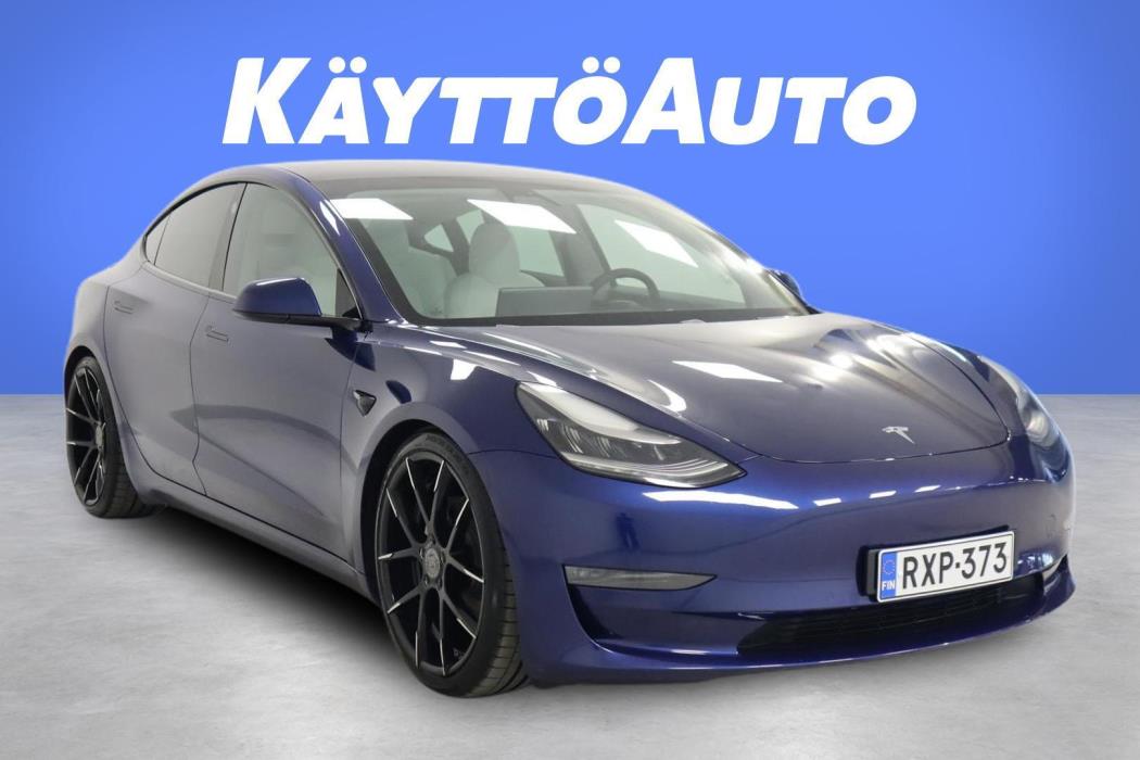 TESLA Model 3 2020