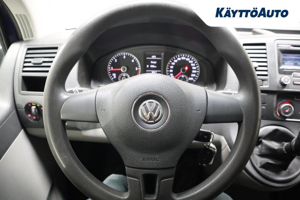 VOLKSWAGEN Transporter 2015