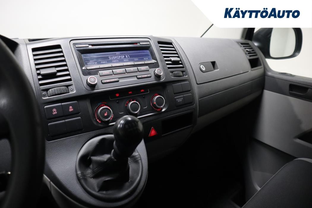 VOLKSWAGEN Transporter 2015