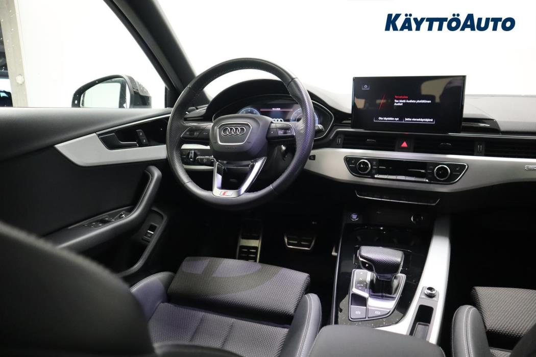 AUDI A4 2024