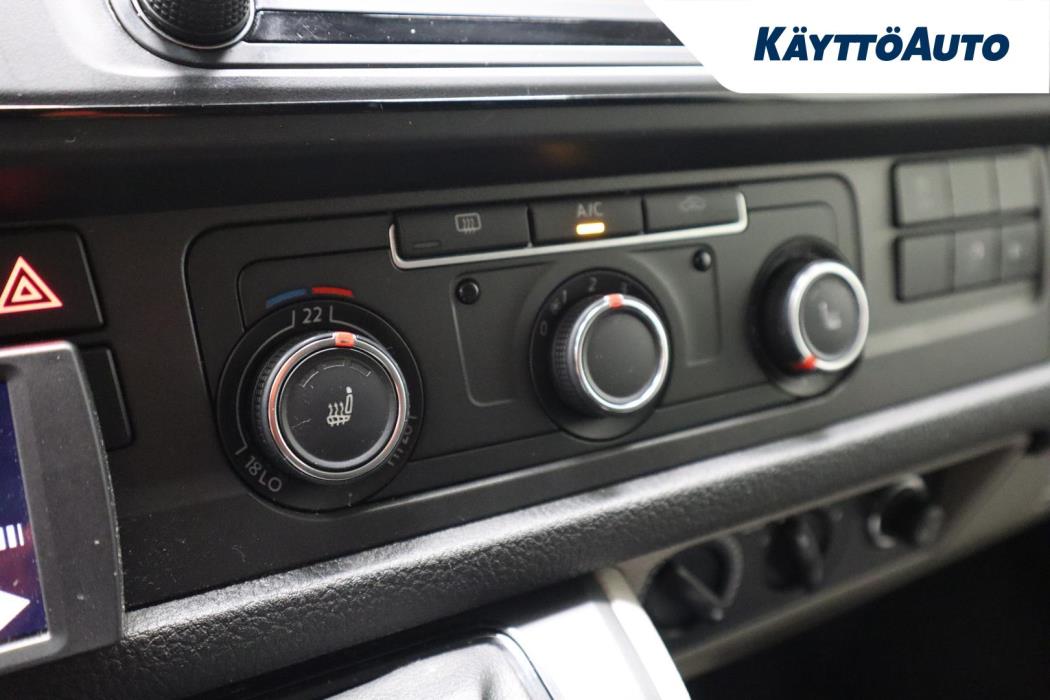 VOLKSWAGEN Transporter 2017