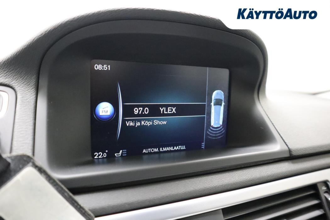 VOLVO V70 2015